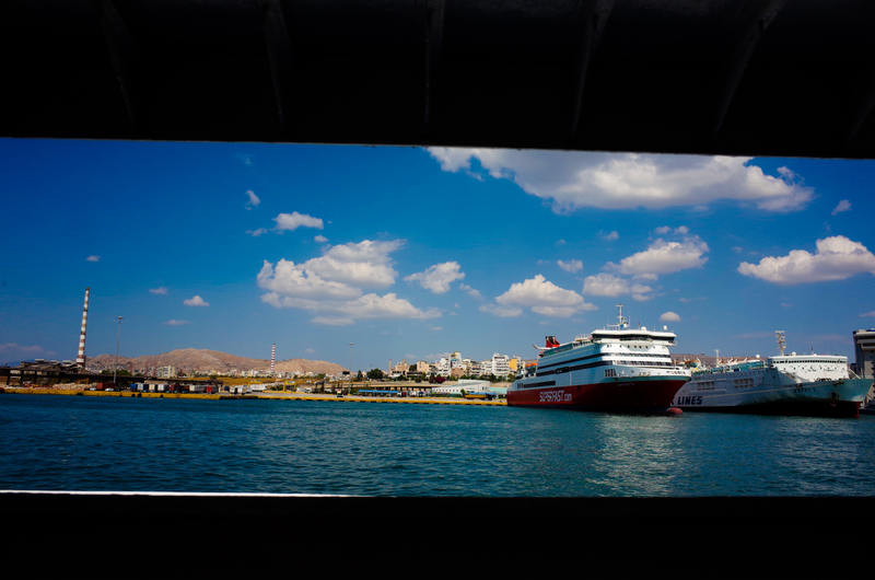 Illustration for article titled GREECE : HYDRA AND THE FERRY